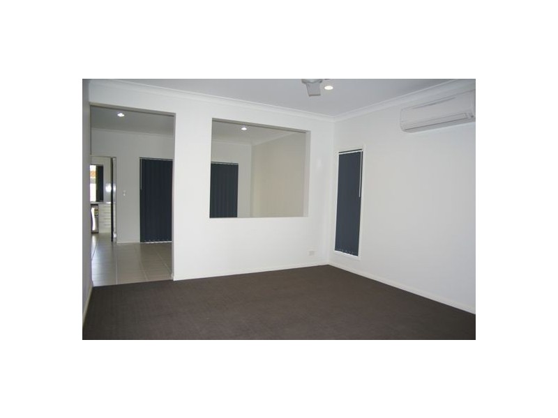 3/5 Kangaroo Street, North Lakes QLD 4509