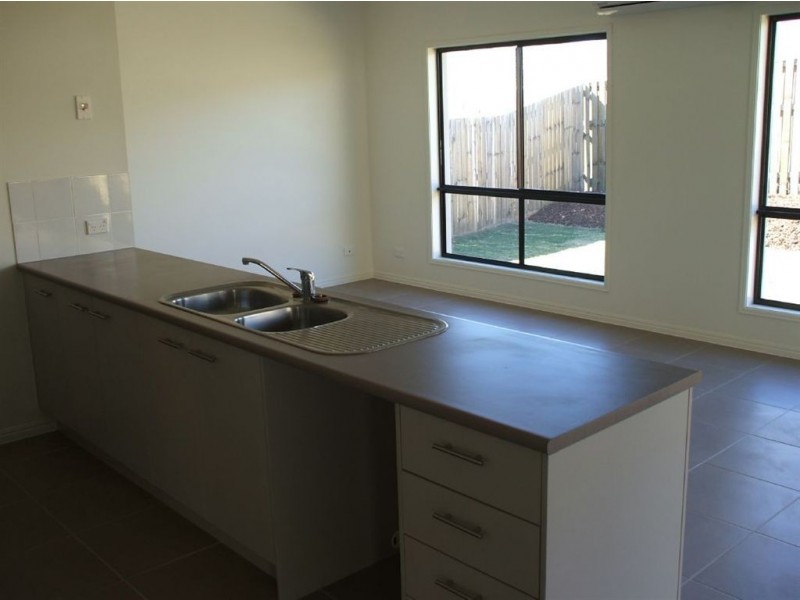 18 Dunnart Street, North Lakes QLD 4509