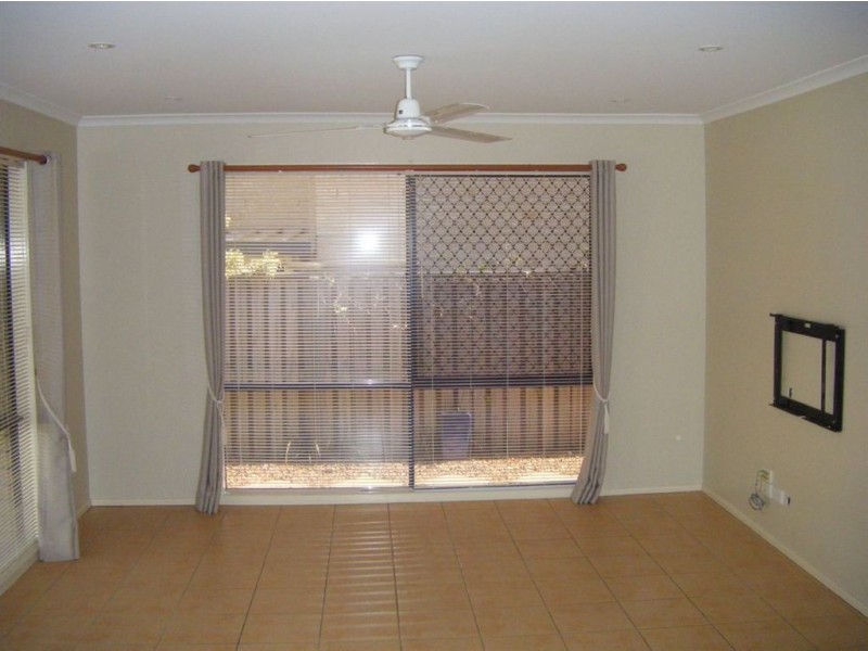 3 Chesterton Court, North Lakes QLD 4509