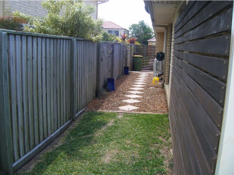 3 Chesterton Court, North Lakes QLD 4509