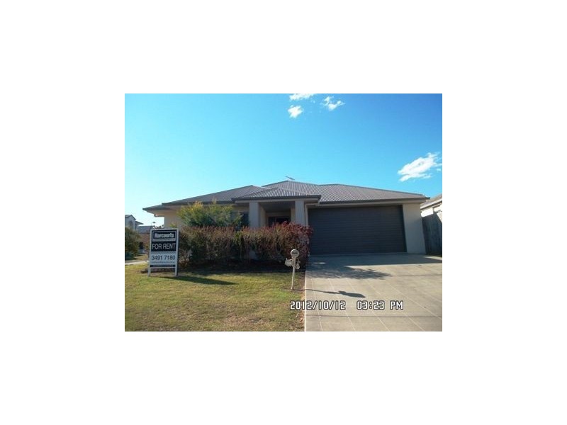 62 Nicklaus Parade, North Lakes QLD 4509