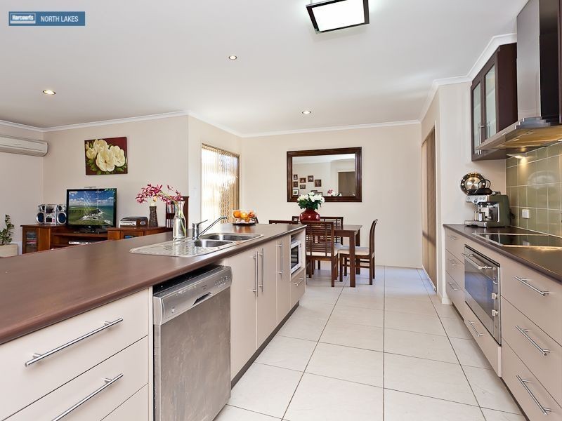 15 Whitecedar Circuit, North Lakes QLD 4509