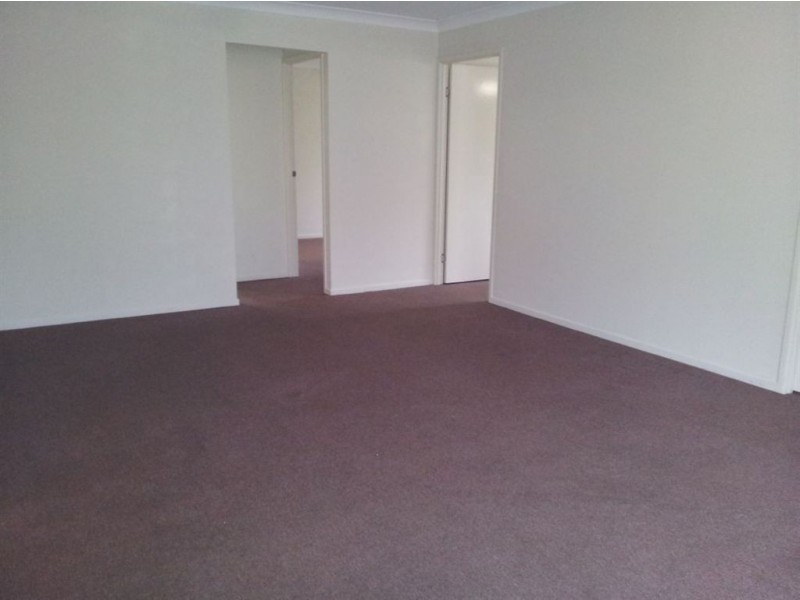 25 Mikaela Court, Kallangur QLD 4503