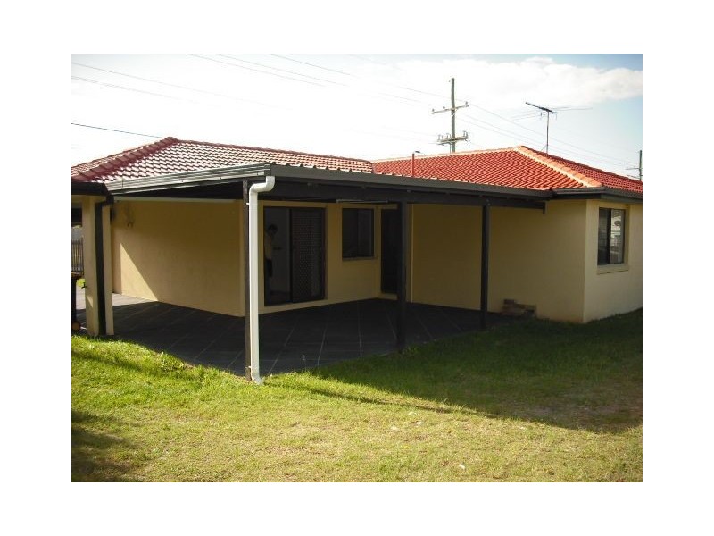 27 lipscombe road, Deception Bay QLD 4508