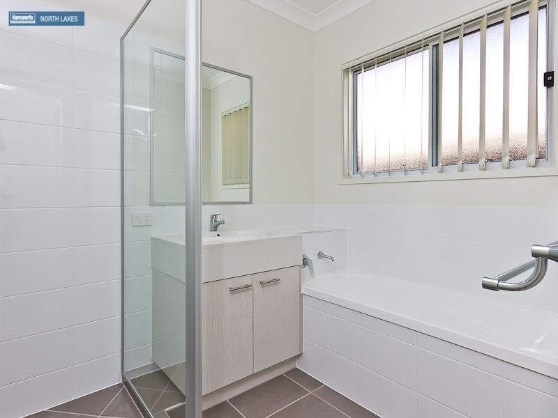 24 Brooklyn Close, North Lakes QLD 4509