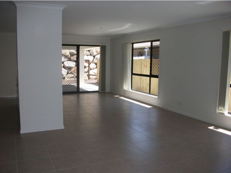 6 Spearmint Street, Griffin QLD 4503