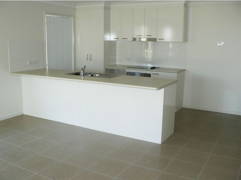 8 Williams street, North Lakes QLD 4509