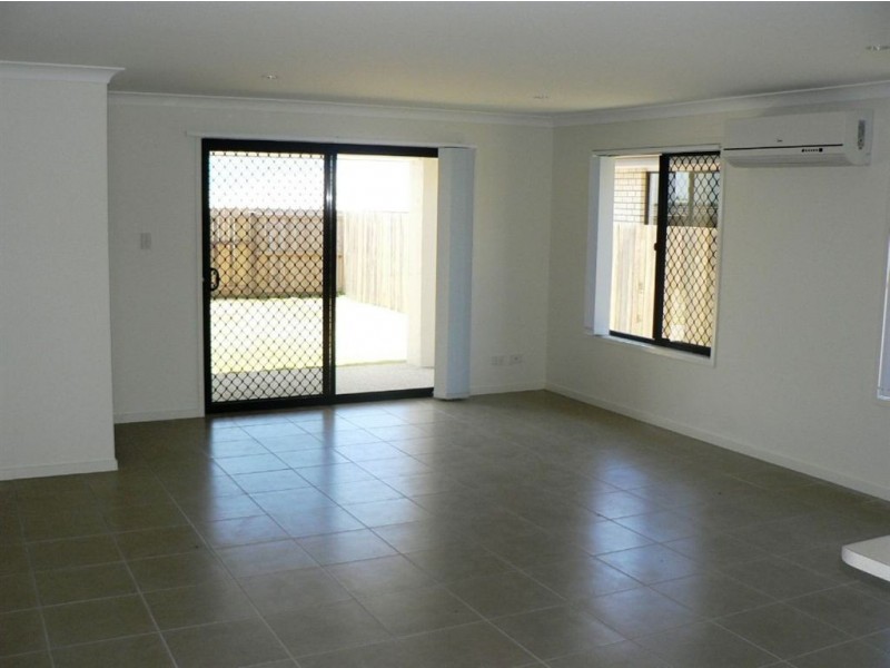 8 Williams street, North Lakes QLD 4509