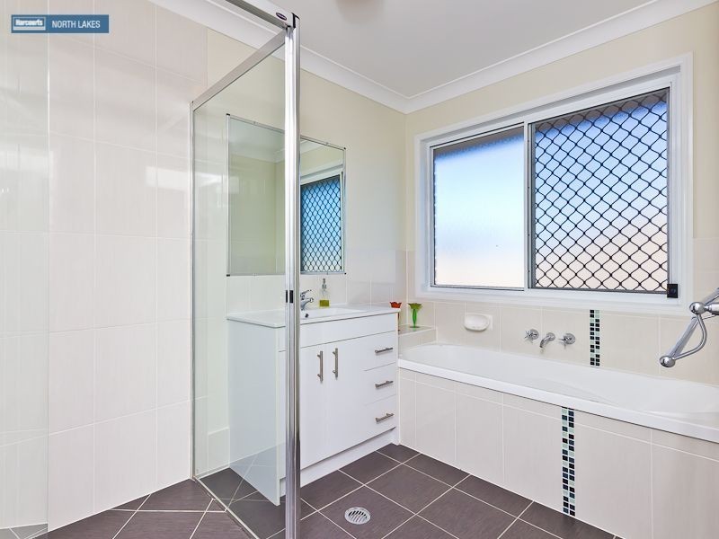 11 Carramar Street, Rothwell QLD 4022