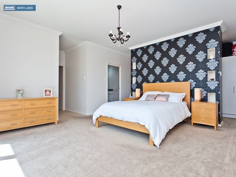11 Elkington Circuit, North Lakes QLD 4509