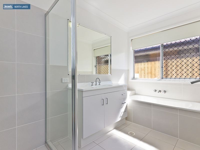15 Madison Avenue, North Lakes QLD 4509