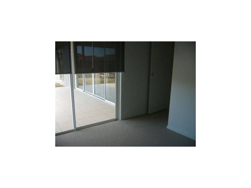 5 Grebe Circuit, North Lakes QLD 4509