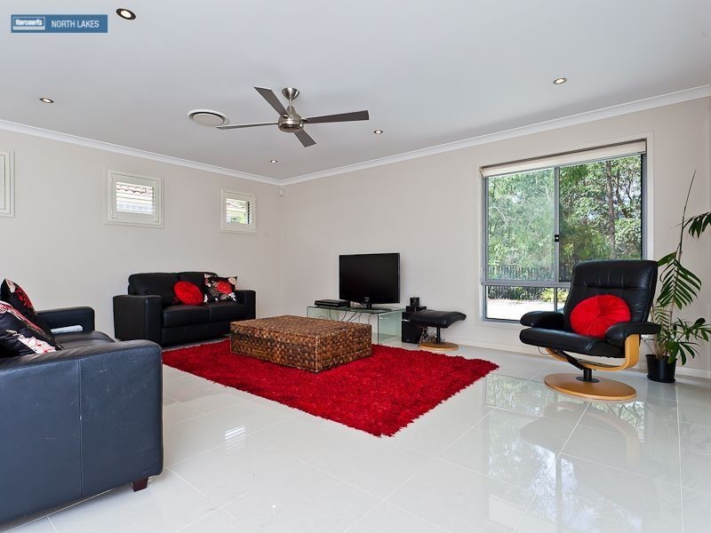 8 Hoya Close, North Lakes QLD 4509