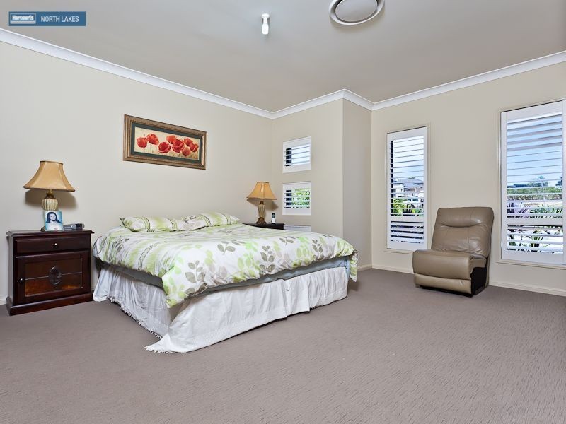 130 Mackintosh Drive, North Lakes QLD 4509