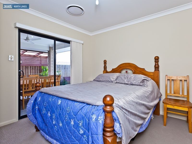 130 Mackintosh Drive, North Lakes QLD 4509
