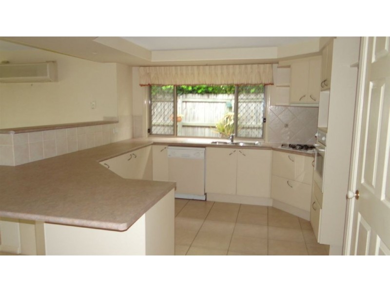 8 Cannaway Street, North Lakes QLD 4509