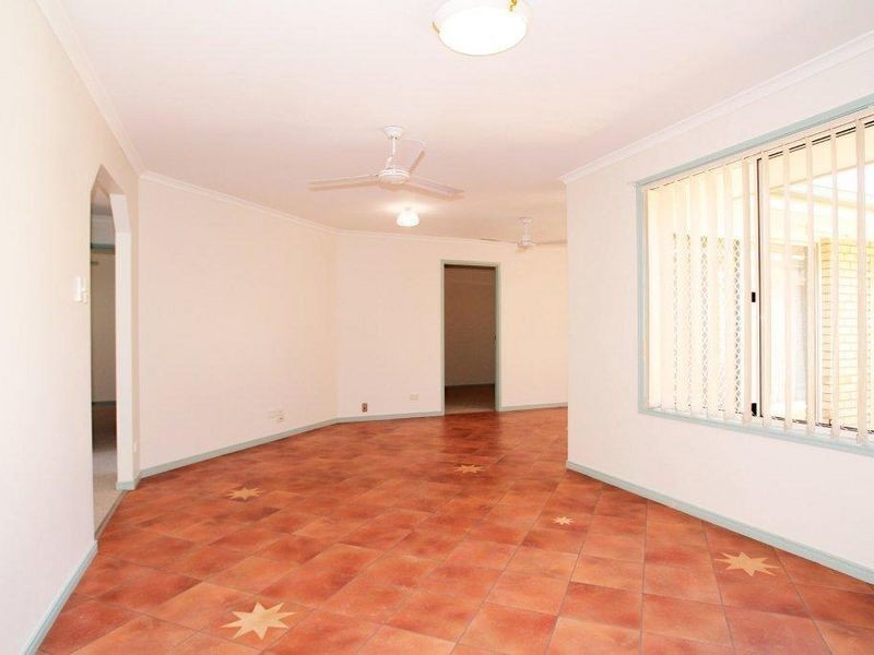 64 Carpenter Way, Sandstone Point QLD 4511