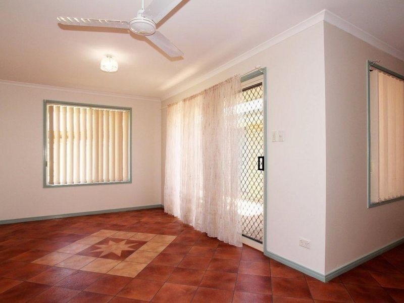 64 Carpenter Way, Sandstone Point QLD 4511