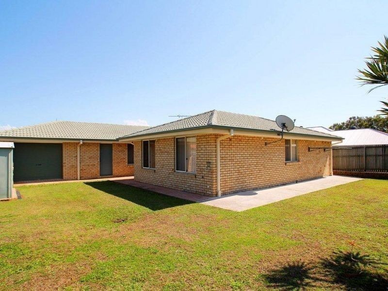 64 Carpenter Way, Sandstone Point QLD 4511