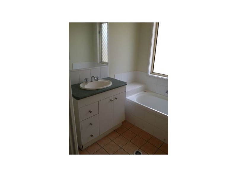 15 McPherson Court, North Lakes QLD 4509