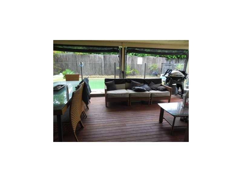 17 Gardenia Parade, North Lakes QLD 4509