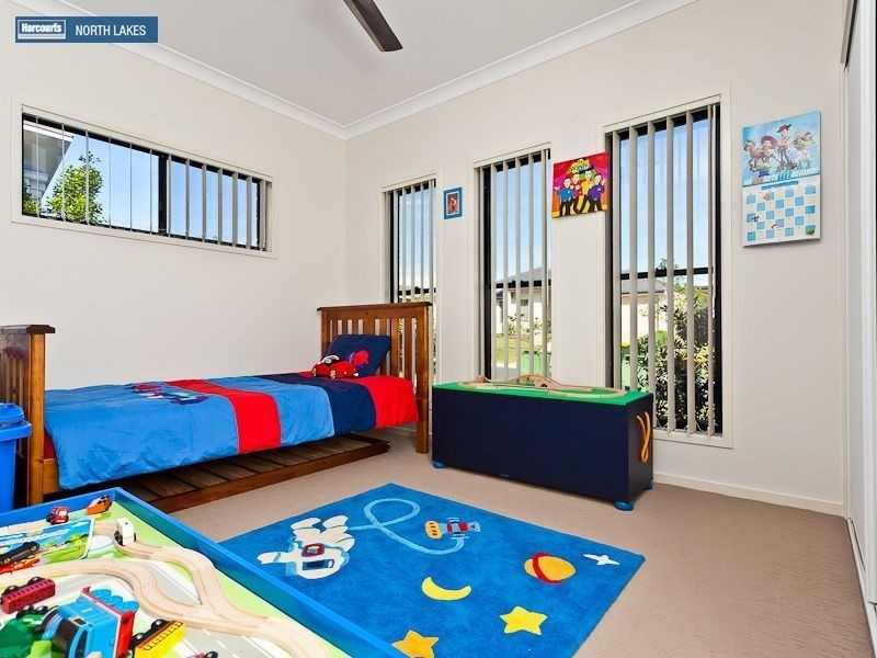 118 Mackintosh Drive, North Lakes QLD 4509