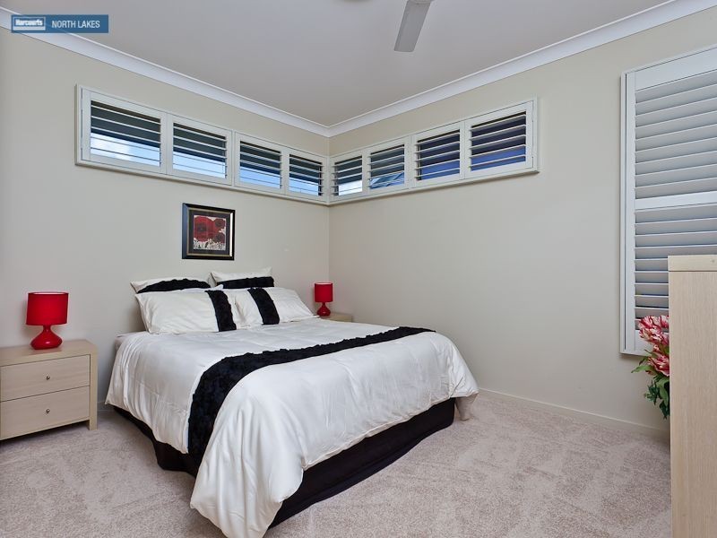 72 Nicklaus Parade, North Lakes QLD 4509