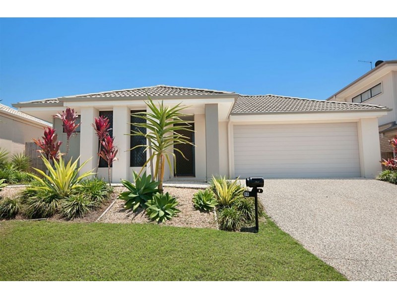 96 Mackintosh Drive, North Lakes QLD 4509