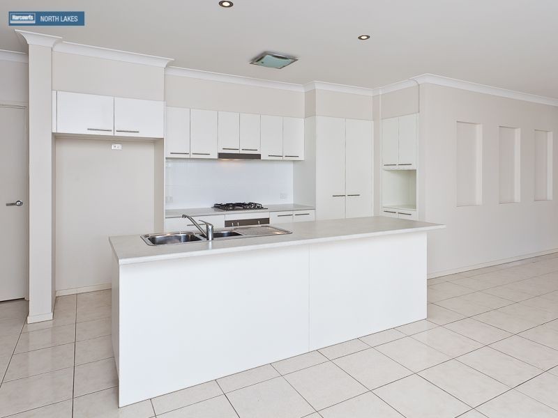 110 Mackintosh Drive, North Lakes QLD 4509