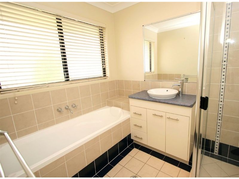 1 GreyGum Street, North Lakes QLD 4509