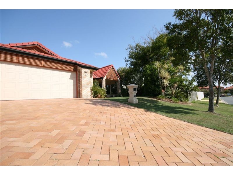 4 Finnegan Drive, North Lakes QLD 4509