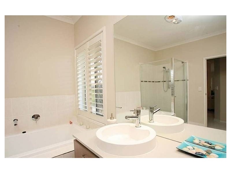 33 Numbat Street, North Lakes QLD 4509