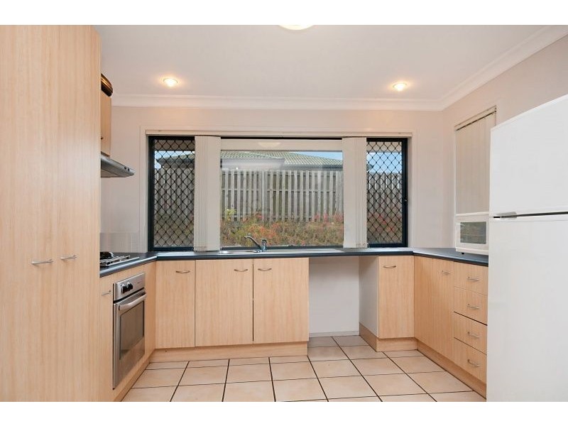 13 Sepia Place, Griffin QLD 4503