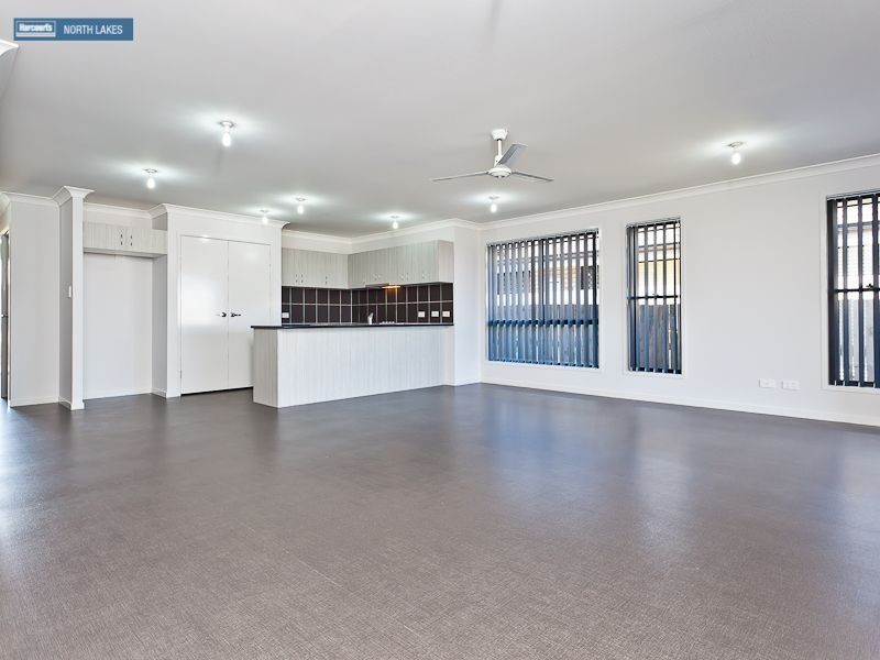 15 Moonie Crescent, North Lakes QLD 4509