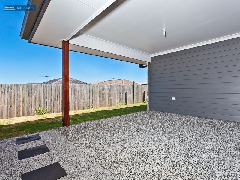 15 Moonie Crescent, North Lakes QLD 4509