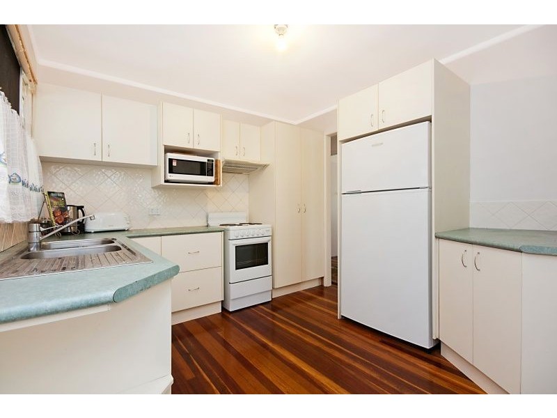 18 Narthanya Street, Chermside West QLD 4032