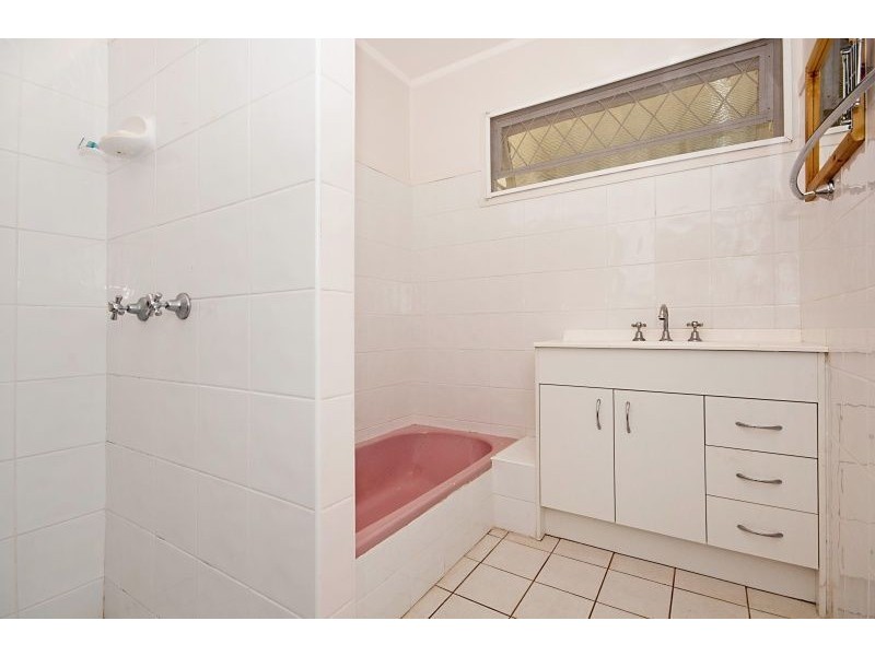 18 Narthanya Street, Chermside West QLD 4032