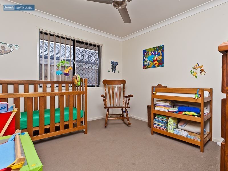 8 Chrysler Parade, North Lakes QLD 4509