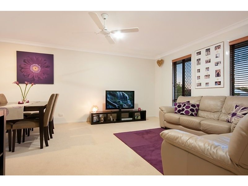 12 Lochern Court, North Lakes QLD 4509