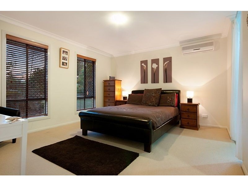 12 Lochern Court, North Lakes QLD 4509