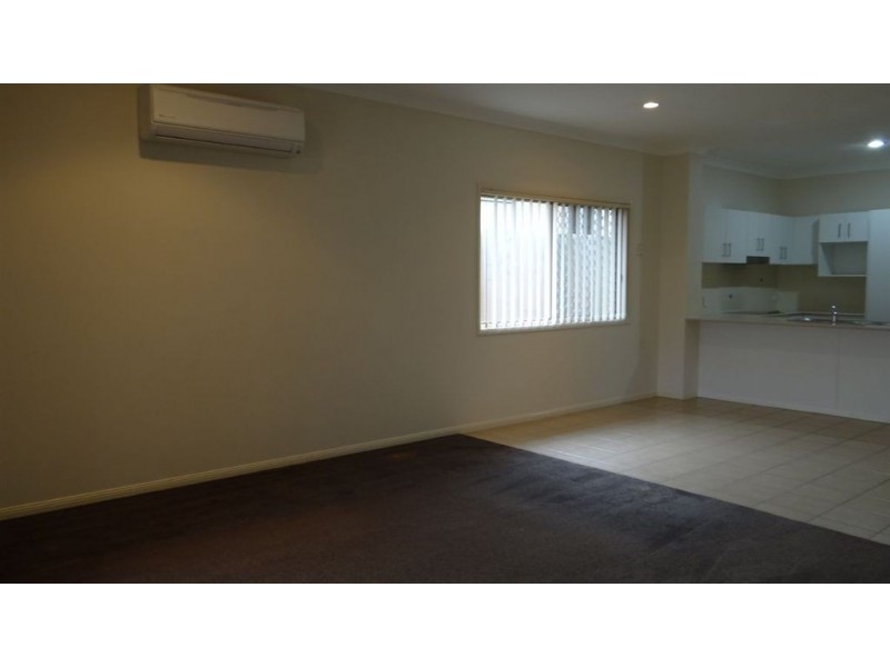 25 Planigale Crescent, North Lakes QLD 4509