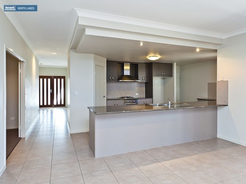 12 Glider street, North Lakes QLD 4509