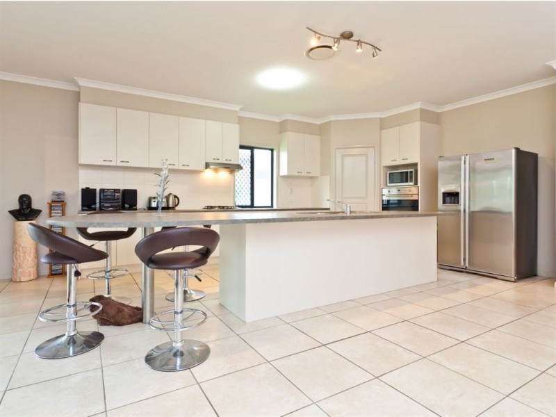 34 Gardenia Street, North Lakes QLD 4509