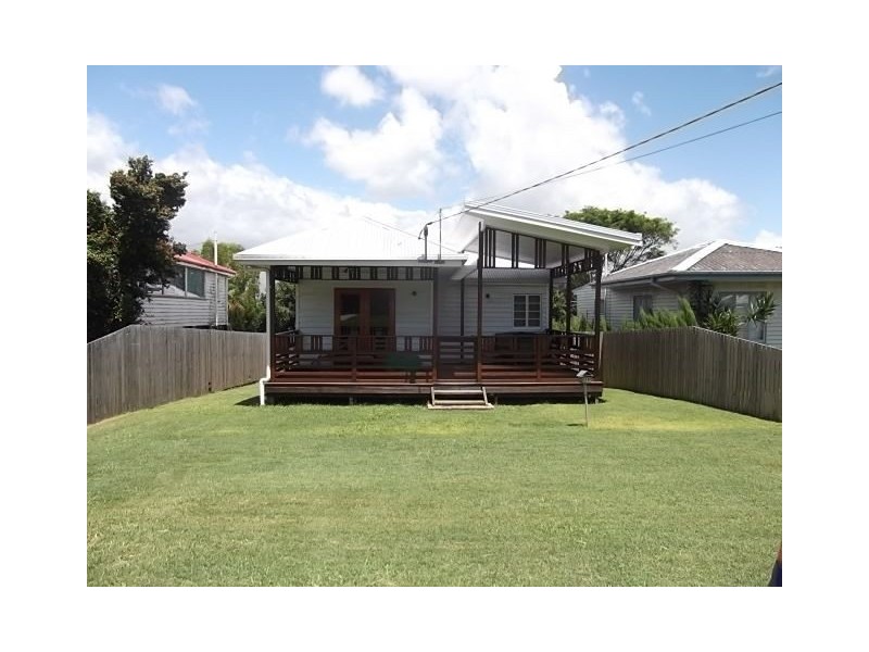 29 Borella Street, Sandgate QLD 4017