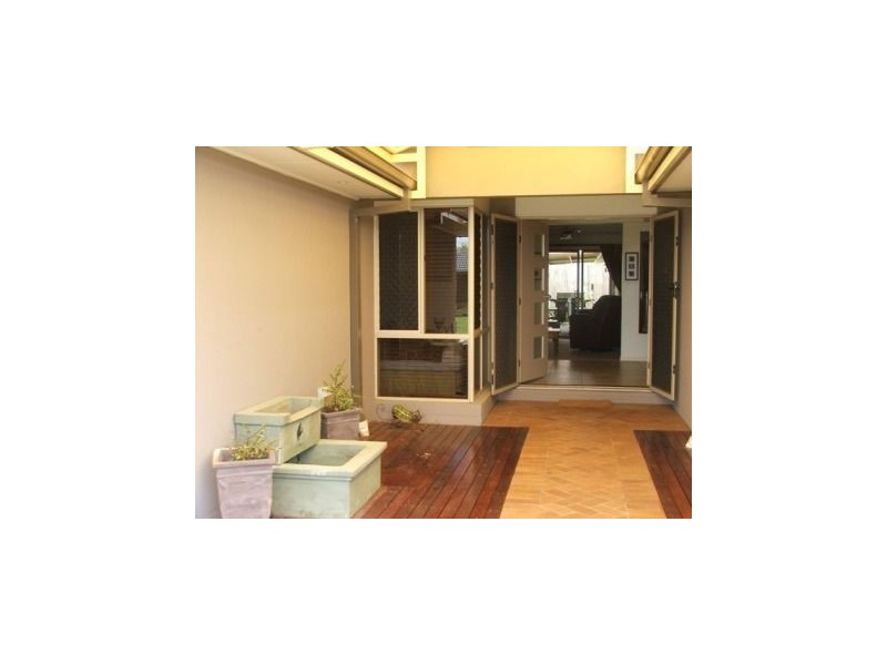 11 Crane Street, North Lakes QLD 4509