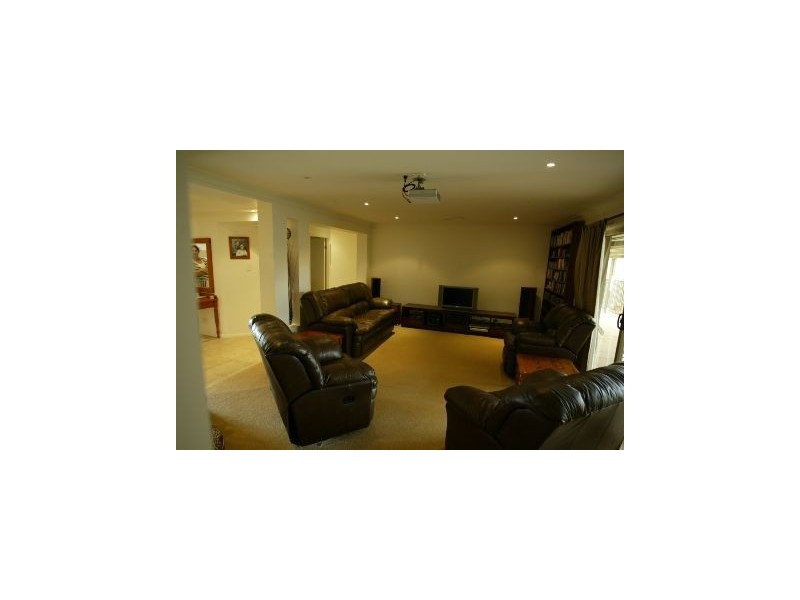 11 Crane Street, North Lakes QLD 4509