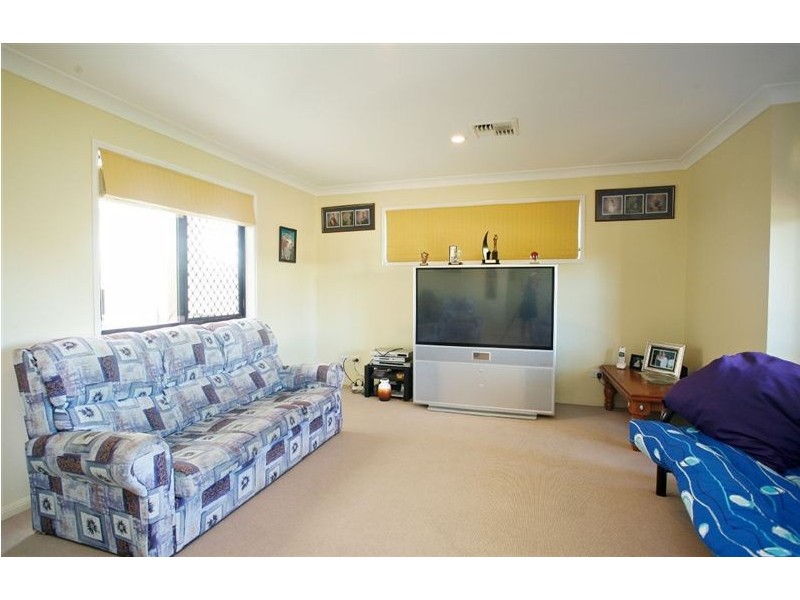 21 Grebe Circuit, North Lakes QLD 4509