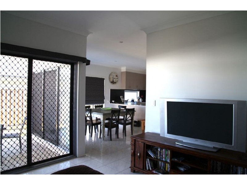 33 Mersey Street, North Lakes QLD 4509