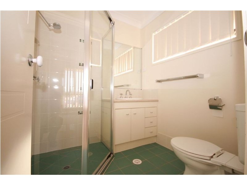12 Wakeham Street, Kallangur QLD 4503