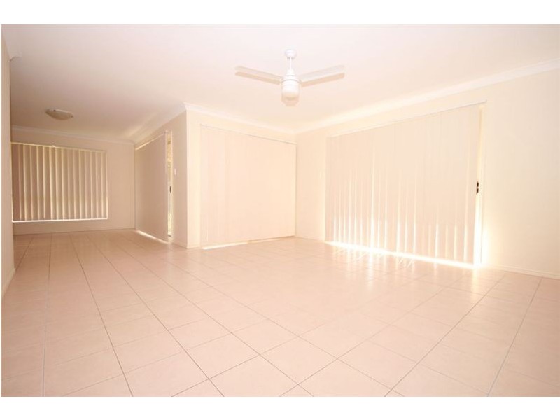 12 Wakeham Street, Kallangur QLD 4503